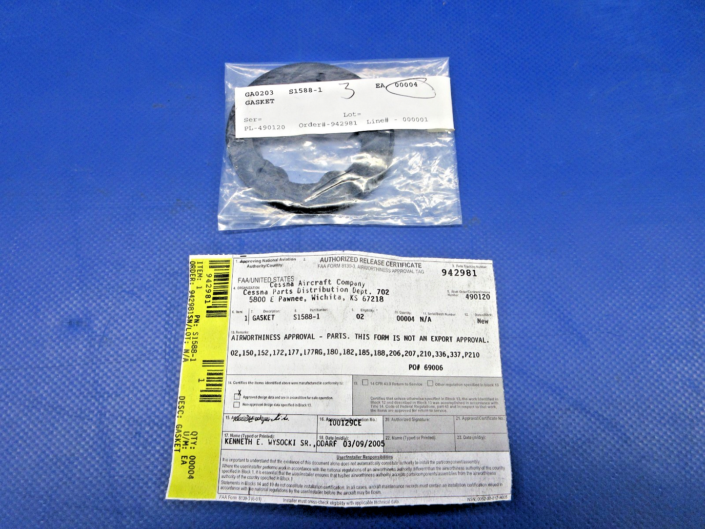 Cessna Fuel Transmitter Gasket w/8130 P/N S1588-1 LOT OF 2 NOS (0426-703)1