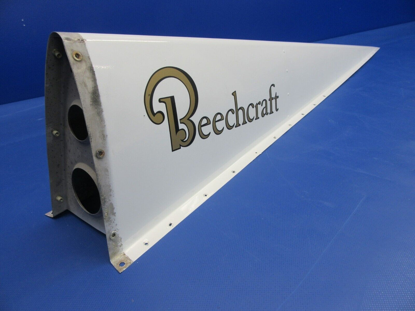 Beech 19A Musketeer Dorsal Fin Fairing P/N 169-440013-659 (0324-12)