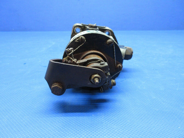 Early Cessna 182 Sensenich / Woodward Prop Governor P/N 210105 CORE (0724-1236)
