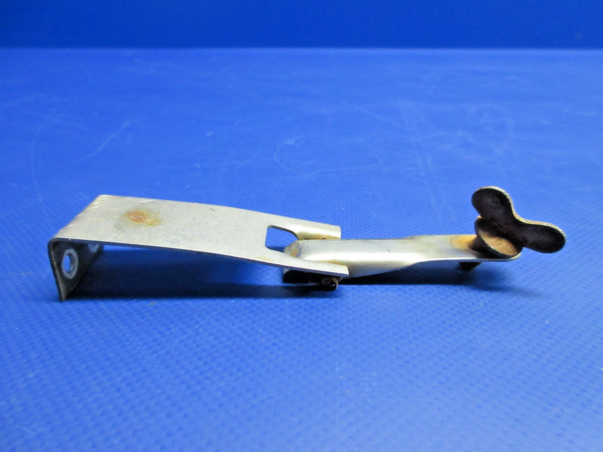 Piper PA-28 Engine Cowl Latch & Fastener P/N 66547-00 (0826-895)6