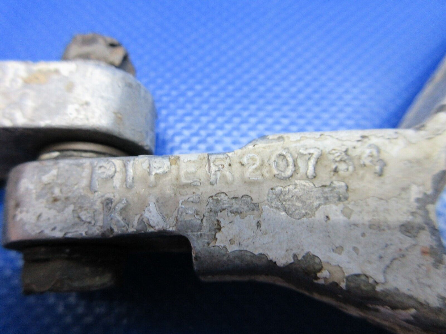 Piper PA-46 Malibu Mirage Nose Gear Torque Link Assy P/N 106680-02 (0424-611)