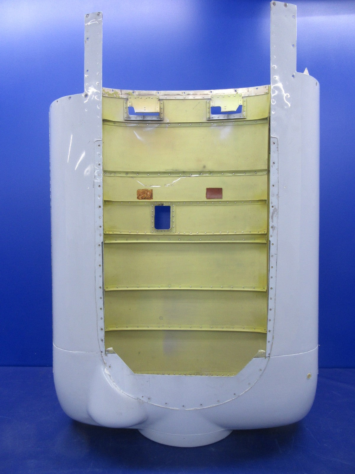 Beech B60 Duke Cowling w/ American Aviation Intercooler Modification (0426-09)15