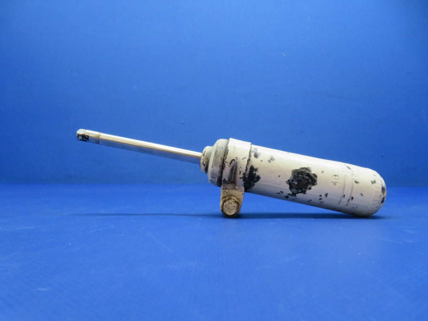 Piper / Maeco Shimmy Dampener P/N 486610-18992 (0326-192)7