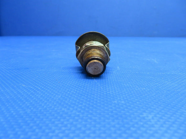 Cessna 182D / 182 Oil Drain Valve P/N BJ1000AH3D (0724-1899)