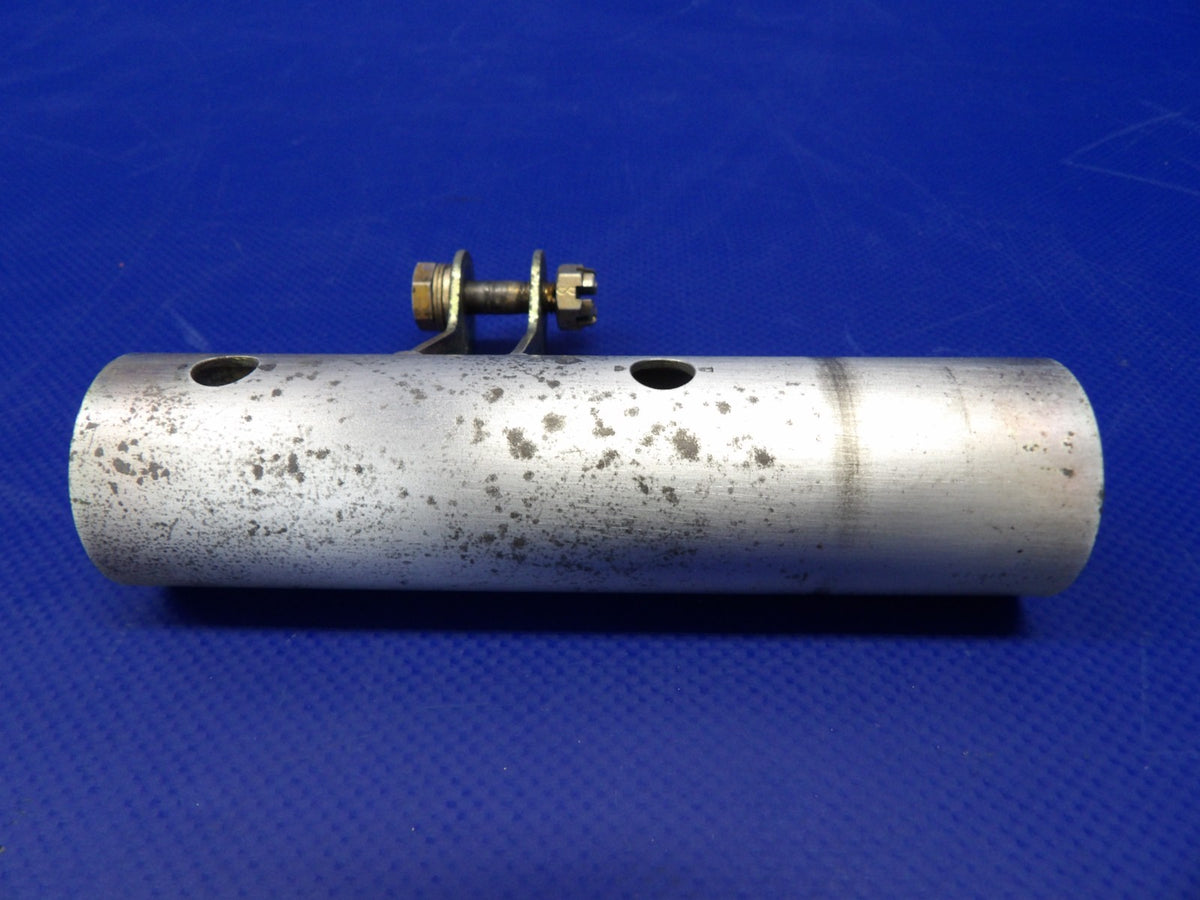 Cirrus SR22 Flap Control Weldment P/N 12061-001 (0926-1223)6