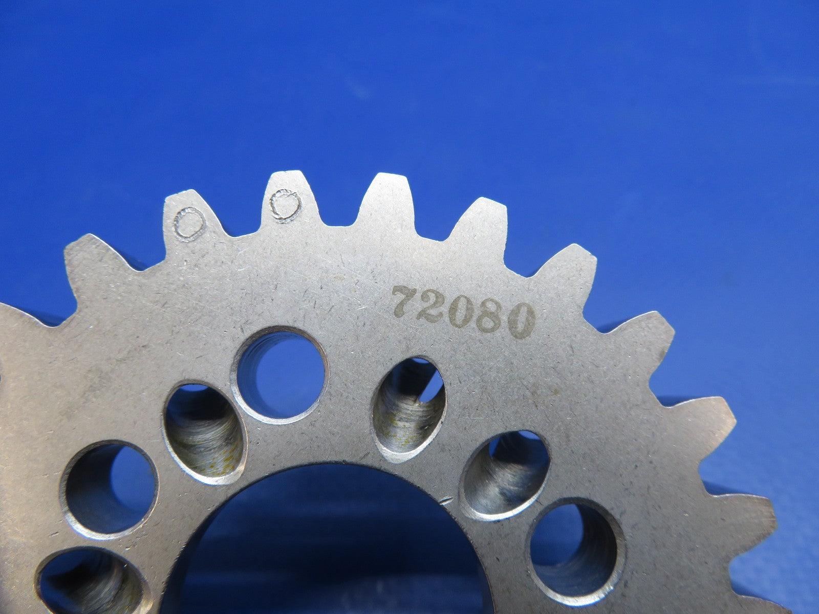 Lycoming Camshaft Gear P/N 72080 Inspected w/ 8130 (0326-1712)3