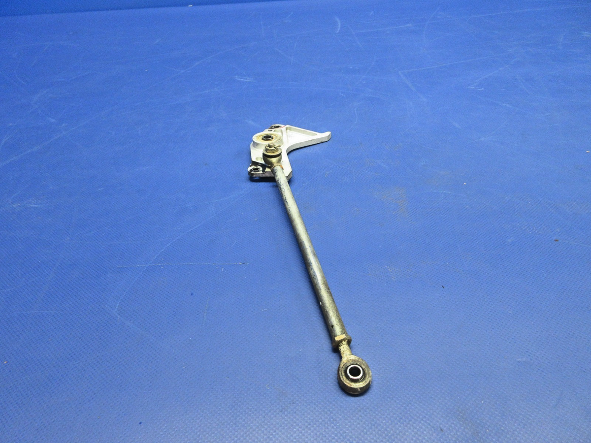 Cirrus SR22 AFT Elevator Bellcrank & Rod P/N 14914-001, 14915-001 (0926-785)8