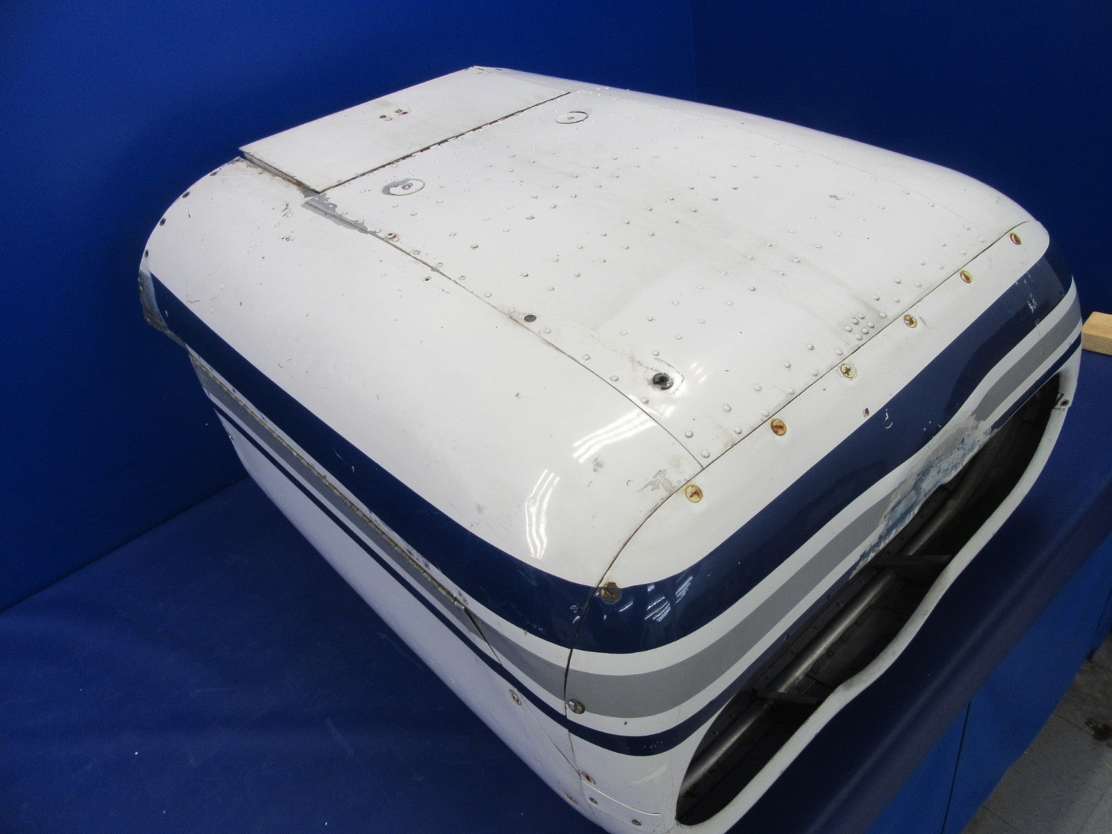 Beech 95-B55 Baron Engine Cowl / Cowling P/N 96-910011-615 (0326-44)13