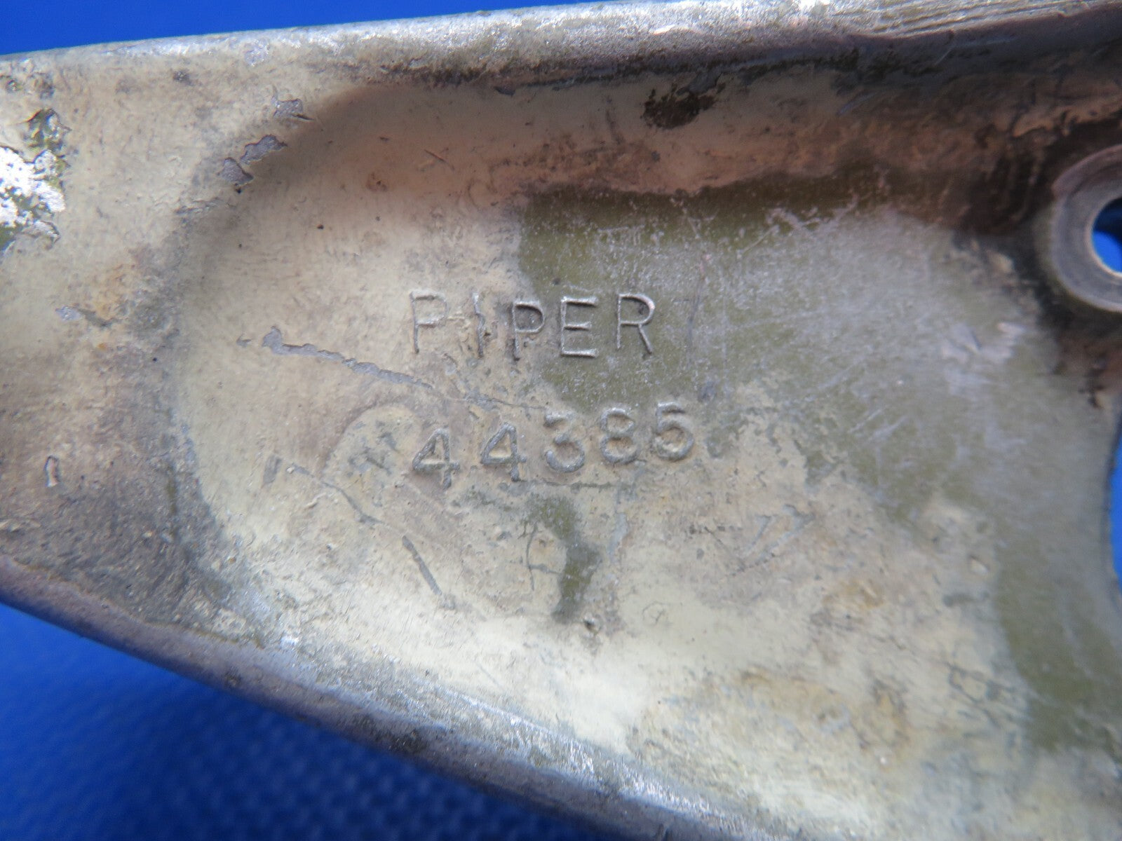 Piper PA-28R-200 Arrow Arm Assy Nose Wheel Steering P/N 44386-03 (1122-825)12