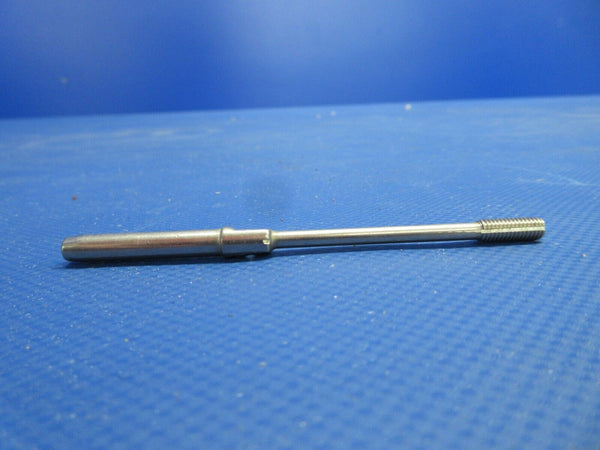 3/32 Cable Stud P/N MS21260-L3LH LOT OF 29 NOS (0524-1954)