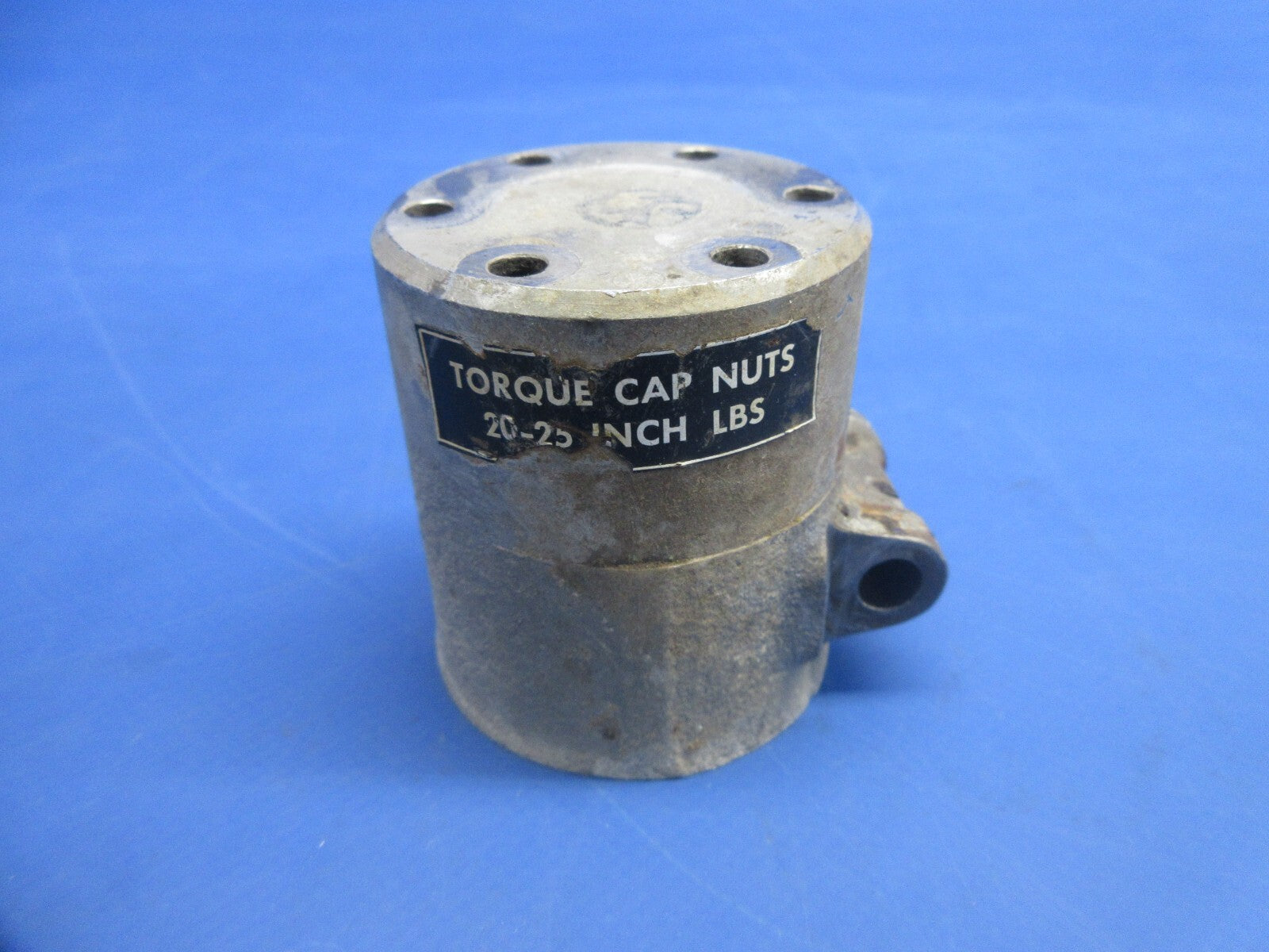 Beech 35 Bonanza Nose Wheel Strut Cap P/N 35-825092 (1124-729)0