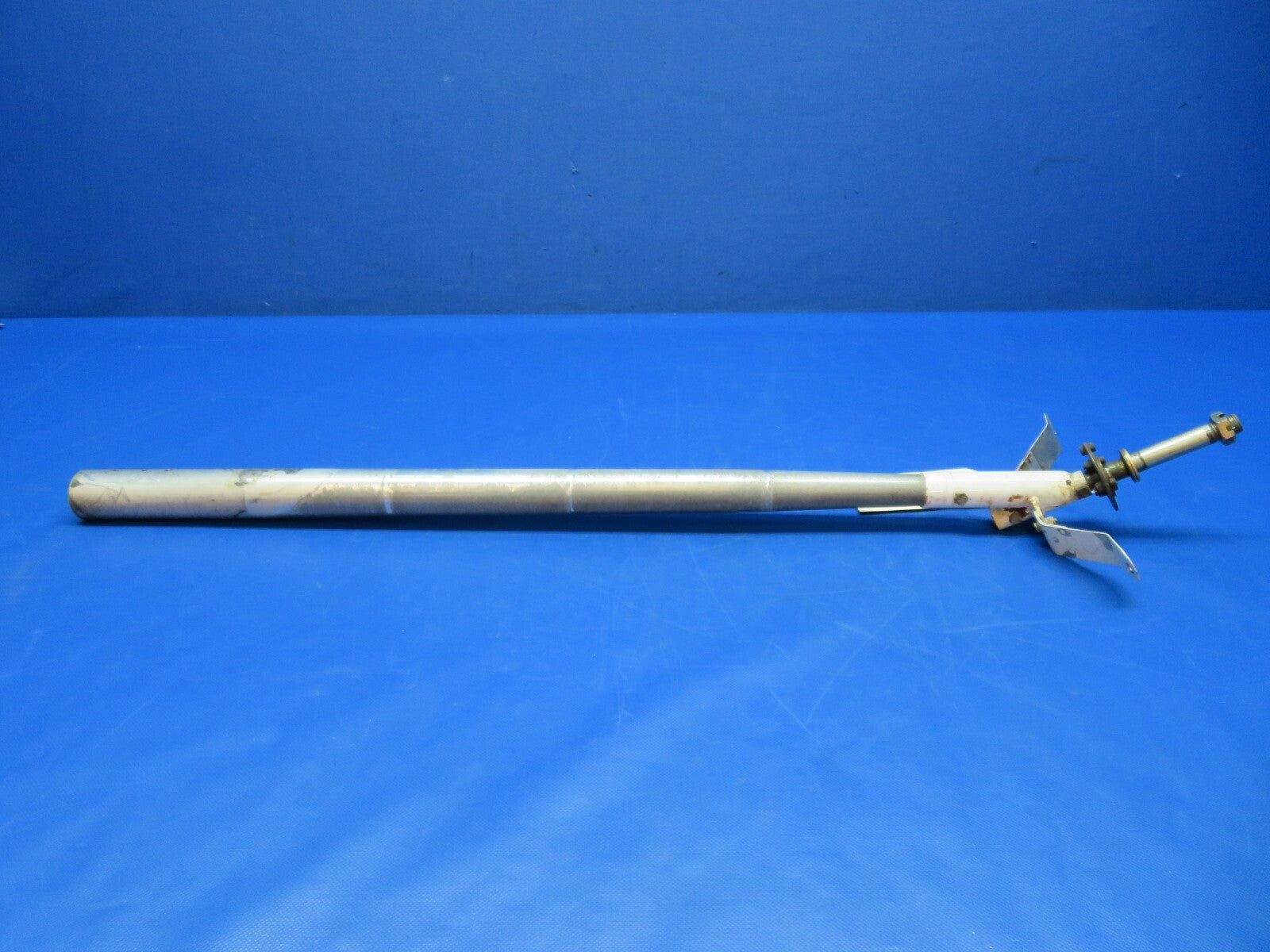 Arion Lightning LS-1 LH Main Gear Leg & Axle P/N ALG-0010 (0324-221)2