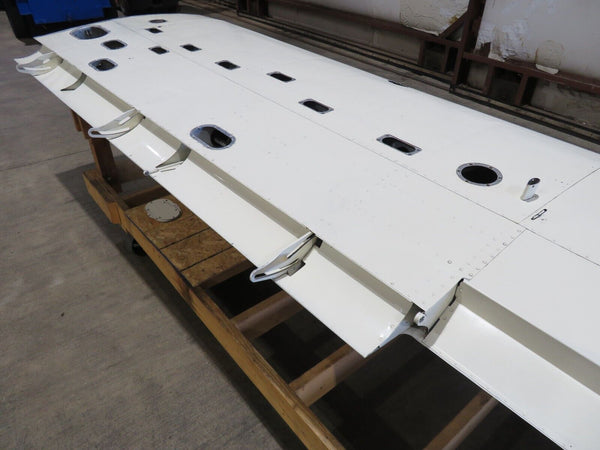 1975 Cessna Cardinal 177B LH Wing Structure P/N 1722001-17 (0824-98)