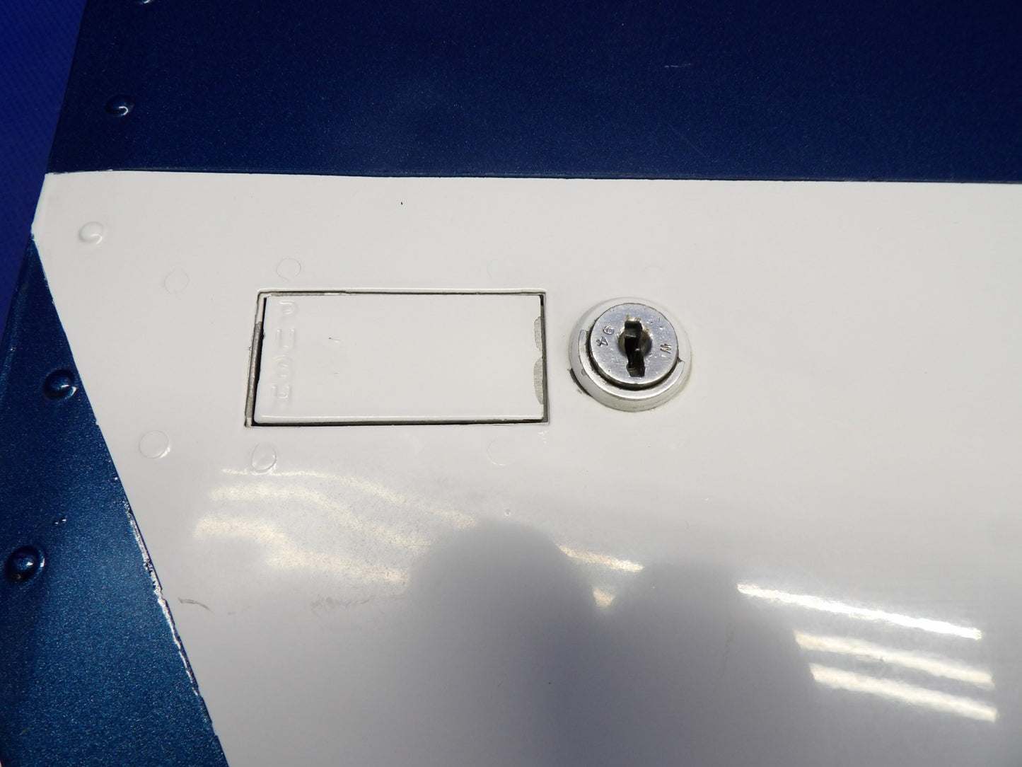 Cessna 310 / 310I Baggage Door No Key P/N 0891001-3 (0326-2005)10