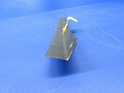 Piper PA-28-181 Pilot Center Window Retainer Bottom & Sides 76264-00 (1224-2043)