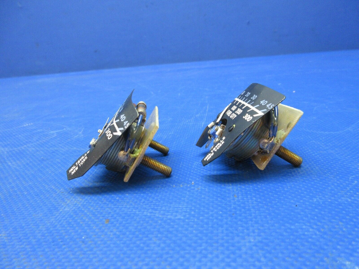 Cessna Fuel Transmitters, Quantity Monitor & Gauges C668003-0101 (1124-1345)