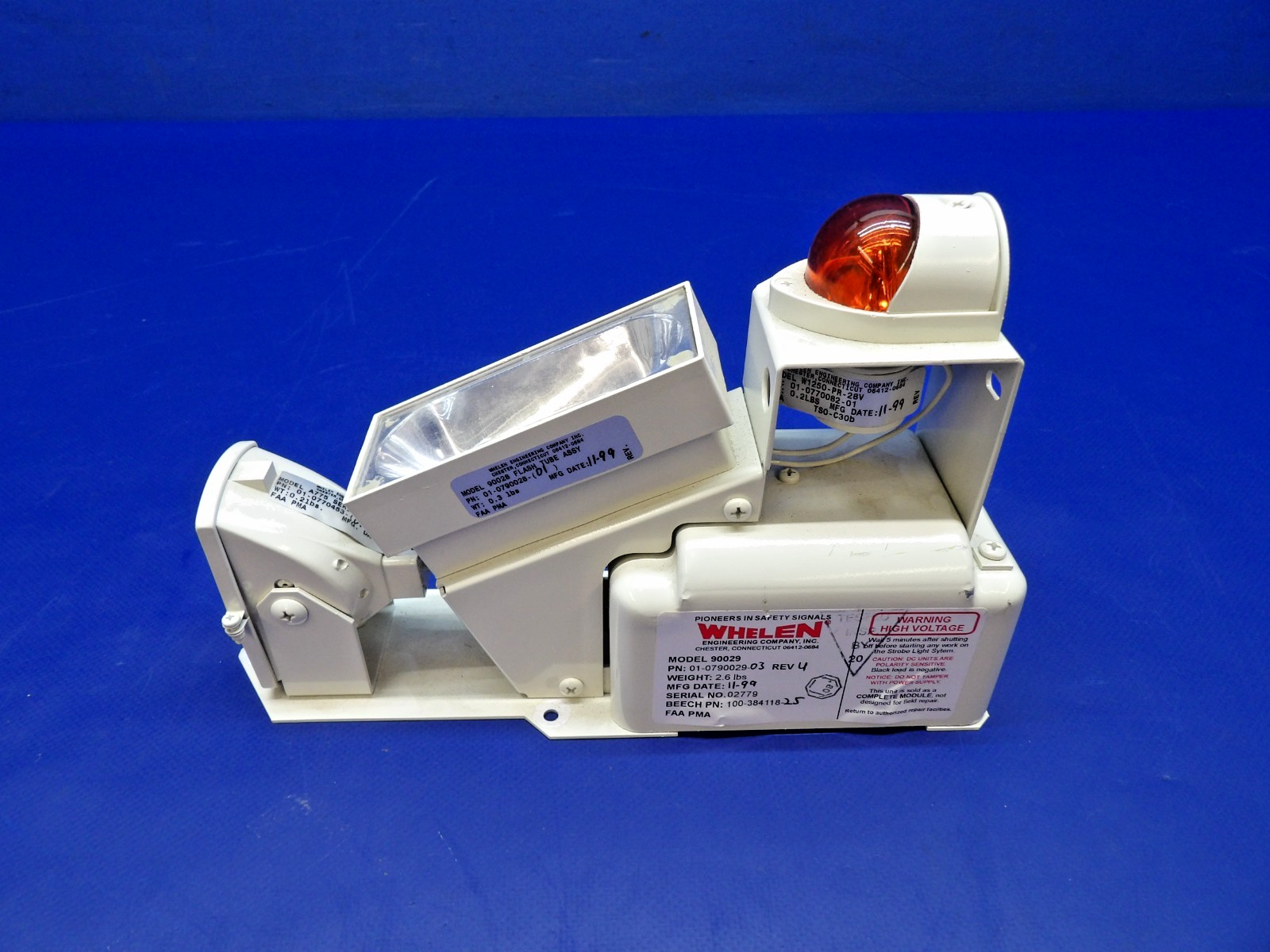 Whelen 90029 LH Strobe Wing Tip Light 28V P/N 100-384118-25 TESTED (0426-1334)0