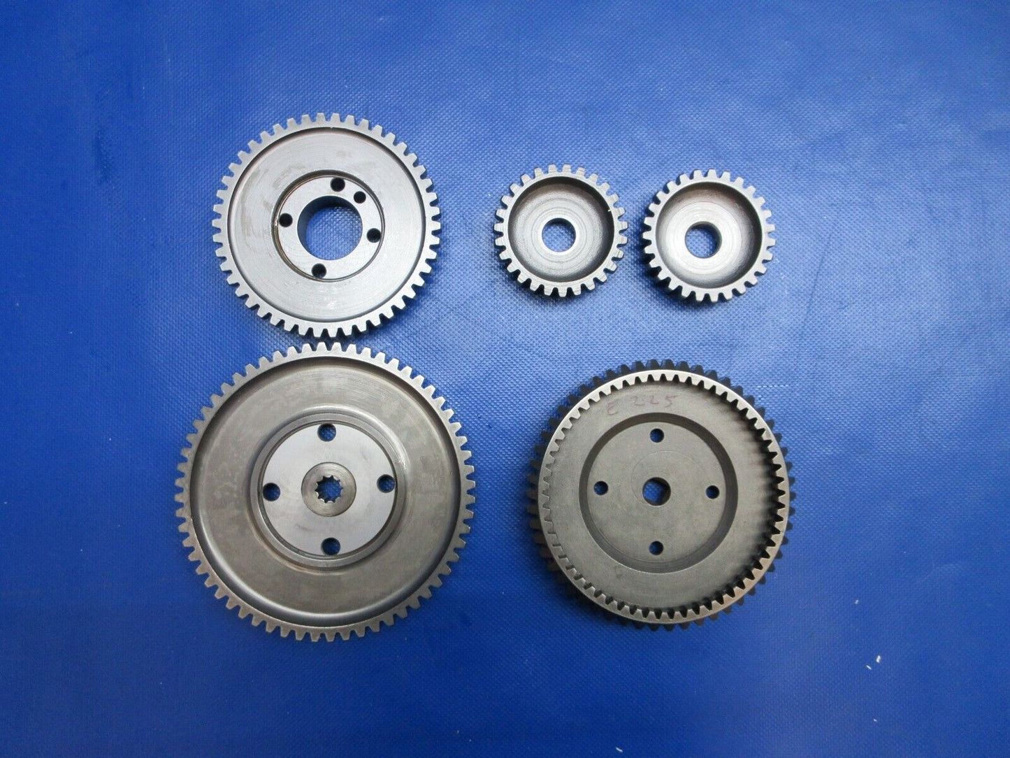 Aircraft Gears MAN CAVE / DECORATION LOT OF 9 (0724-1915)