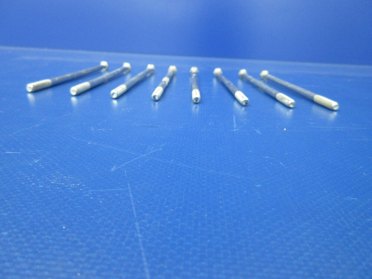 Cessna Bolt P/N S2480-1 LOT OF 8 NOS (1223-668)