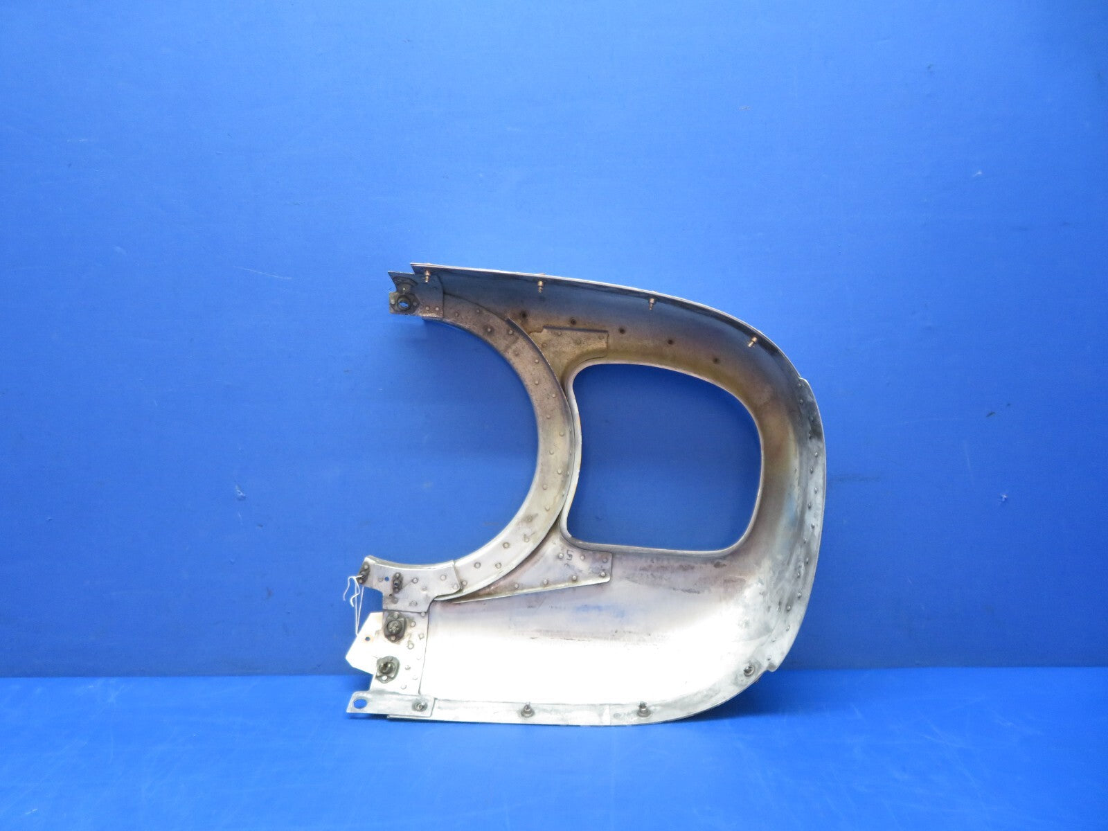 Cessna 310 / 310I Cowl RH Nose Cap Assy P/N 0851005-24 (1023-165)2