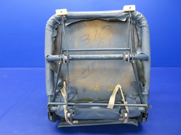 Cessna 310 / 310R RH Center Seat P/N 0812874-15 (1124-1434)