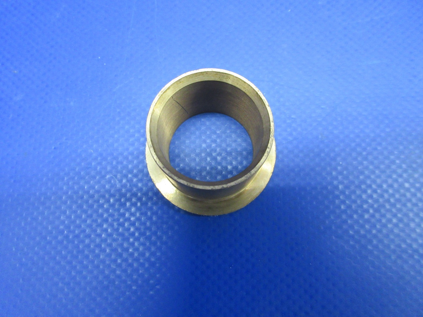 Continental Flanged Bushing P/N 628125 NOS (0326-900)1