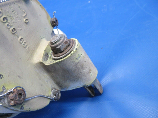 Beech C24R Sierra Nose Landing Gear P/N 169-820000-11 (0524-614)