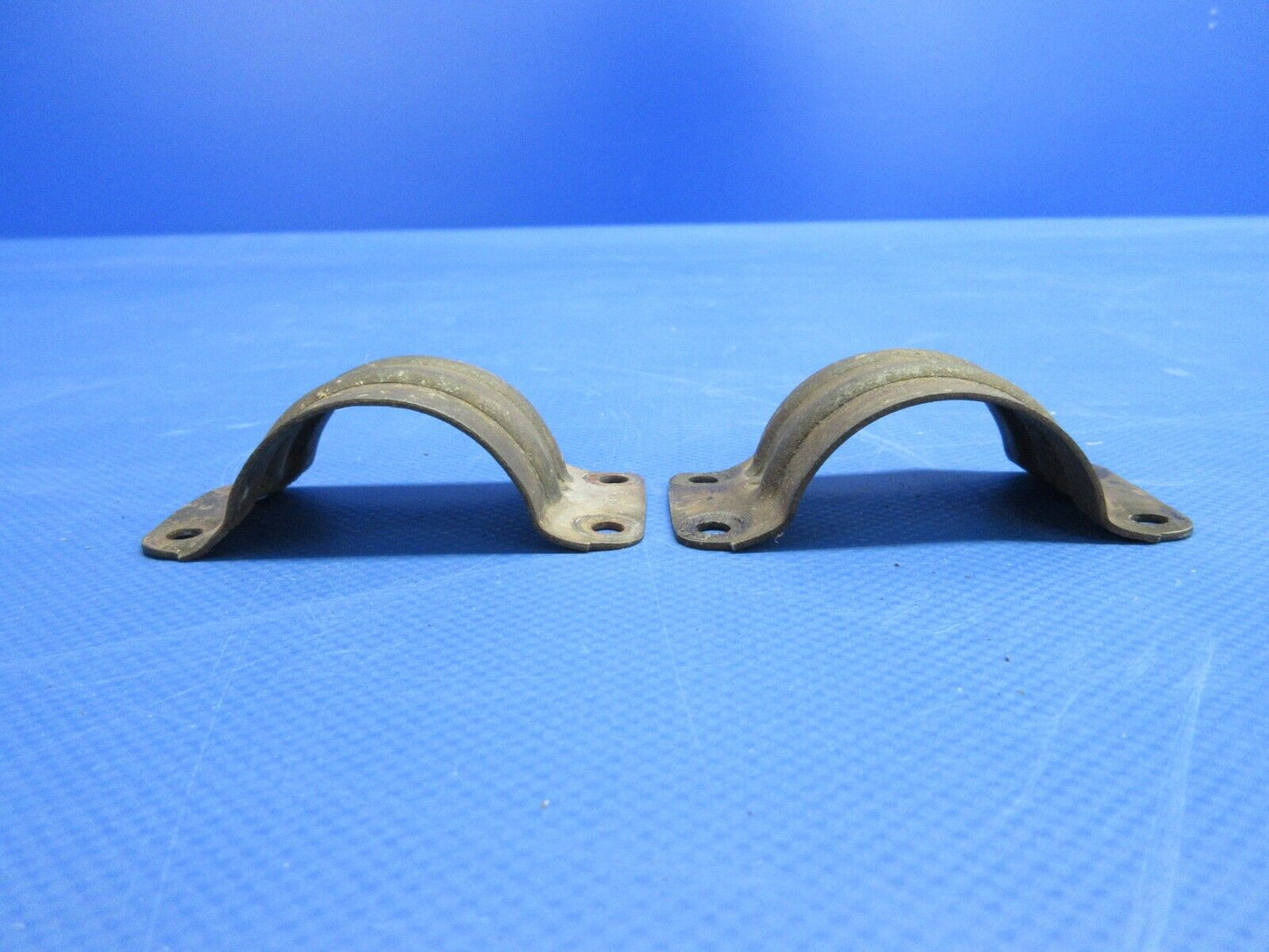 Beech C24R Sierra Exhaust Clamp P/N 099005-401 LOT OF 2 (0524-1173)