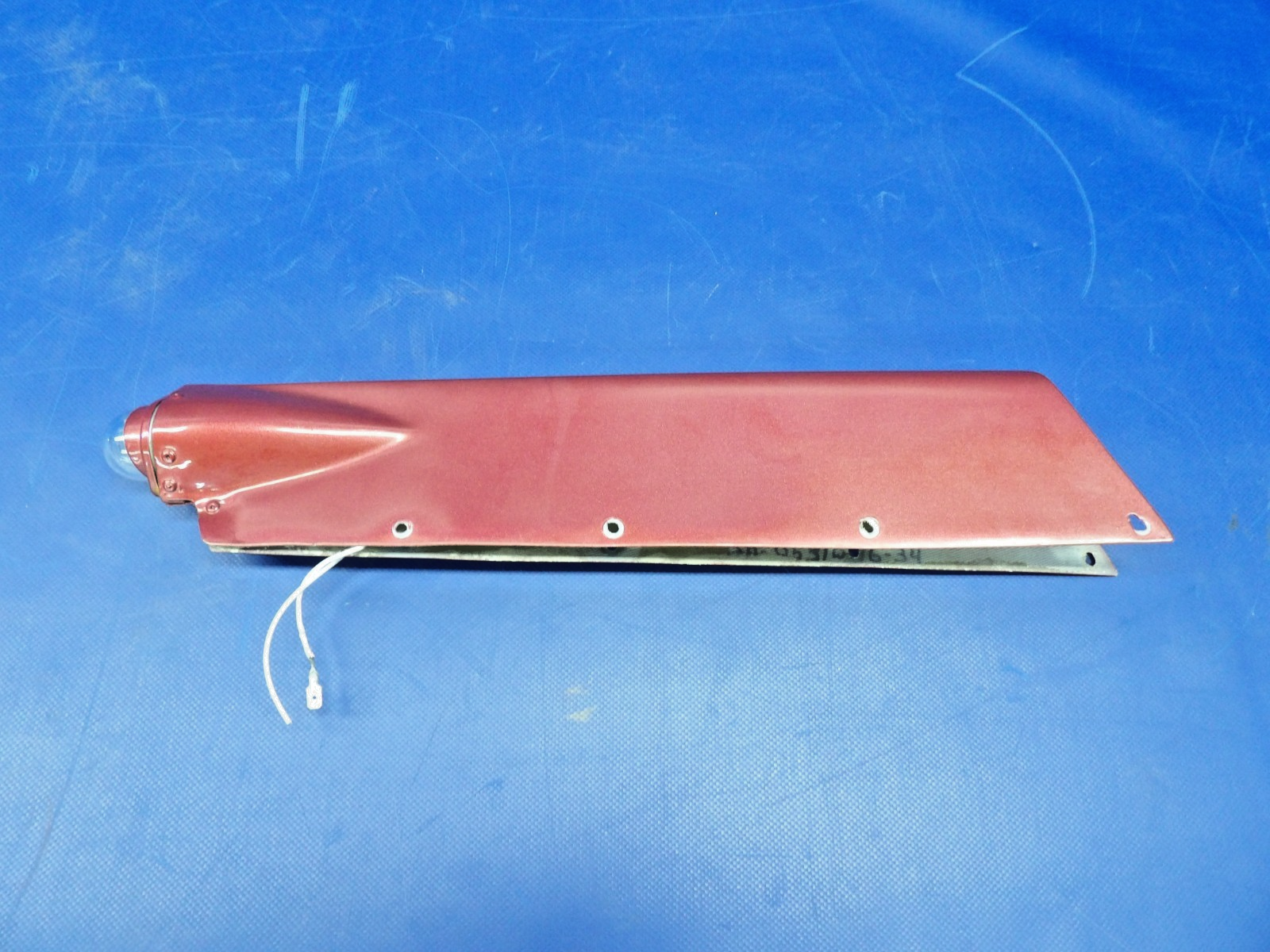 Cessna 172 / 172G Fiberglass Rudder Tip Cap P/N 0531006-34 (0326-1249)0