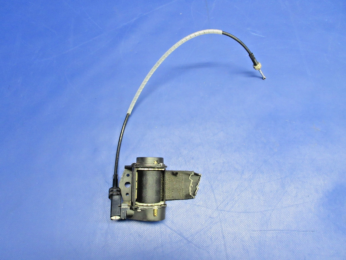AmSafe P/N 505590-403 Seatbelt Reel with Safety Cable FOR PARTS (0926-896)1