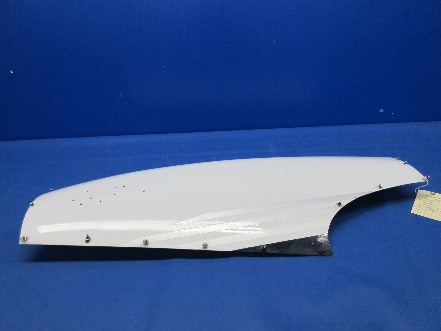 Piper PA-23-250 Aztec Engine Cowl Assy LH OTBD P/N 16517-00 (0624-762)