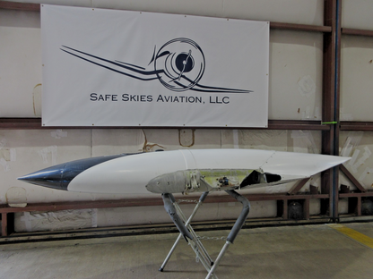 Cessna 310N Wing Tip Tank RH P/N 5092301-1 w/ Rear Fairing (0626-824)0