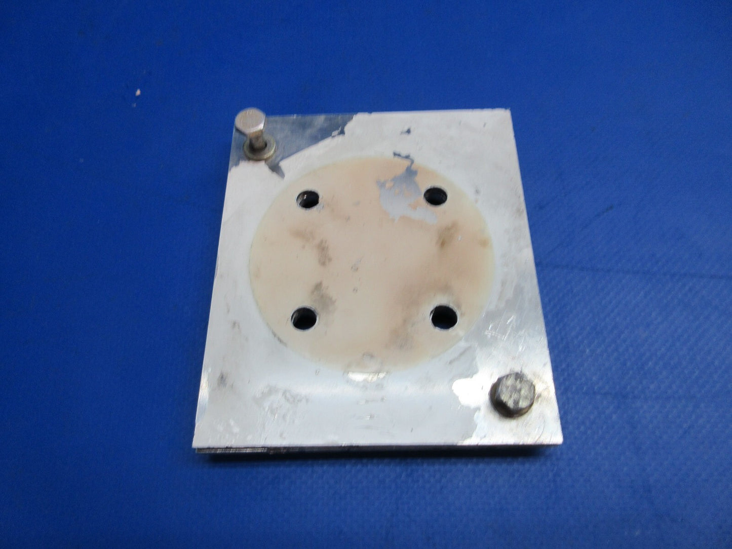 Airwolf Oil Filter Adapter w/ Bracket P/N OFB-11 (0523-1136)19