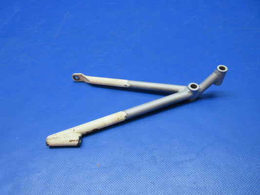 Cessna 177RG Cardinal Support Main Gear Actuator LH P/N 2041014-1 (0818-58)0