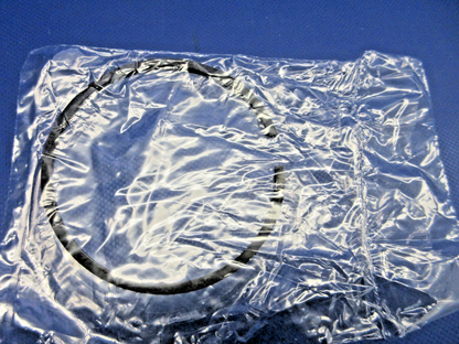 Continental Piston Ring Set P/N 649225 NOS (0426-752)3