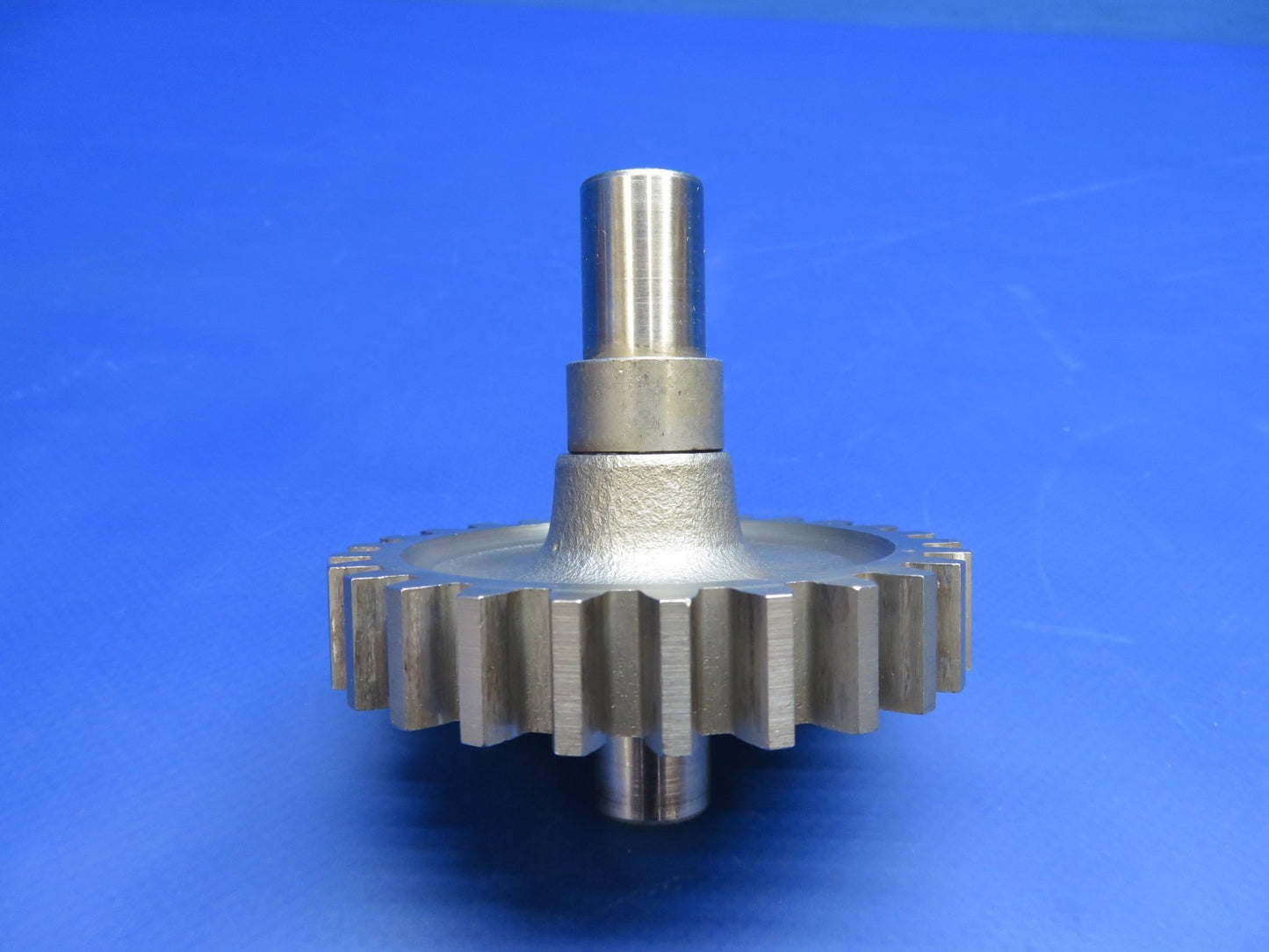 Lycoming Crankshaft Idler Gear LW10297, LW-10297 Inspected w/ 8130 (0326-1722)5