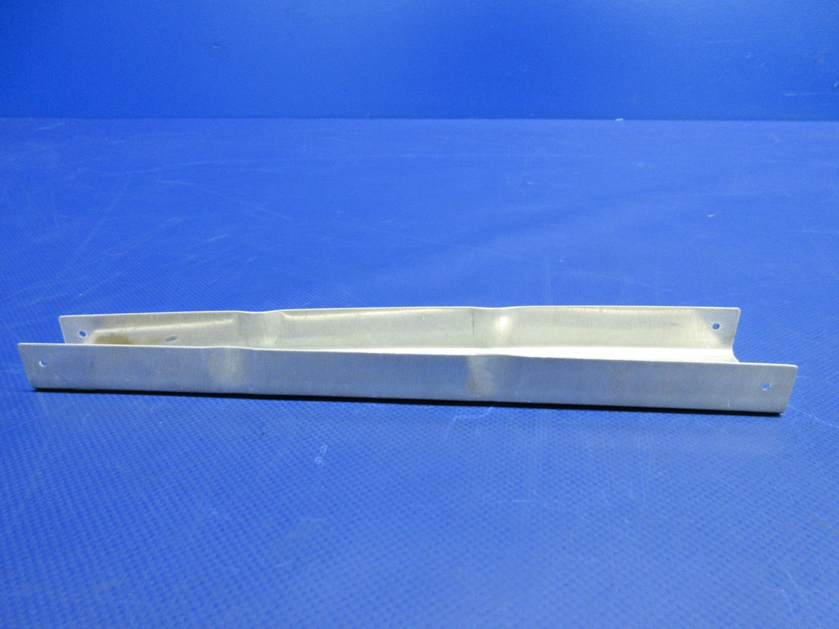 Cessna 150 Elevator End Rib P/N 0431001-31 NOS (0526-938)11
