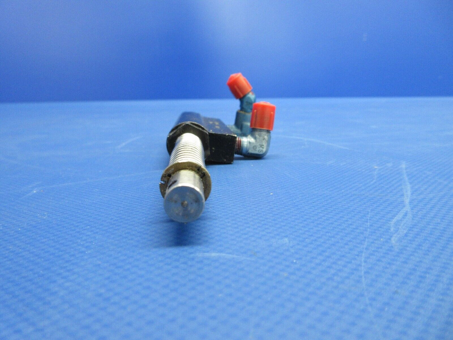 Piper PA-34-200T Seneca II Gar Kenyon Master Cylinder P/N 17000 (0524-1893)