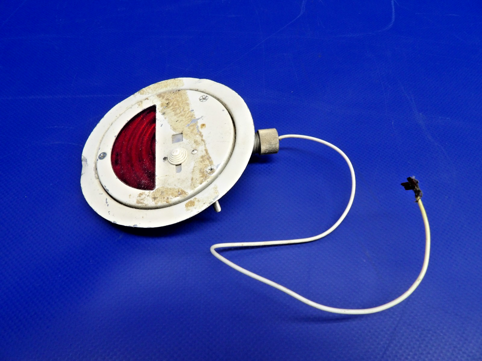 Piper Grimes Overhead Cabin Light P/N 15-0083-9 (0426-1229)2