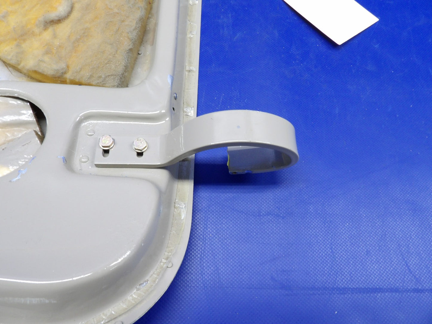 Cessna 182 / 182L Baggage Door NO Key P/N 0711629-5 (0226-2042)4