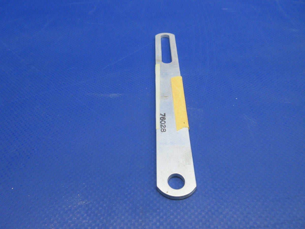 Lycoming Alternator Support Strut P/N 76028 NOS (0526-960)11