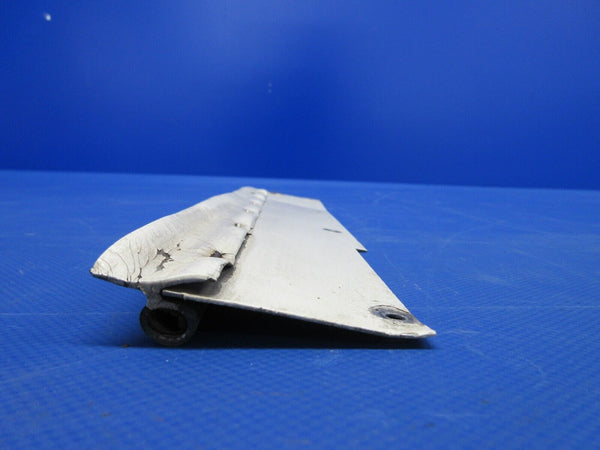 Piper PA-28-181 Archer AFT Wing Access Plate Assy LH & RH 67723-00 (0524-1039)