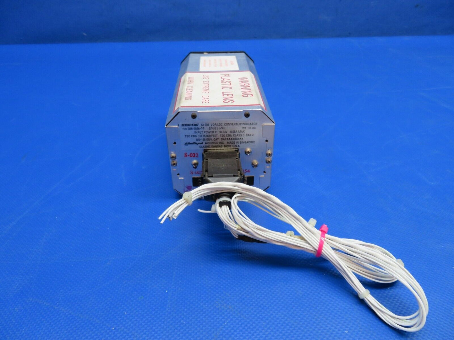 Bendix/King KI208 VOR/LOC Converter/Ind. 066-3056-02 11-33V WARRANTY (0424-1738)