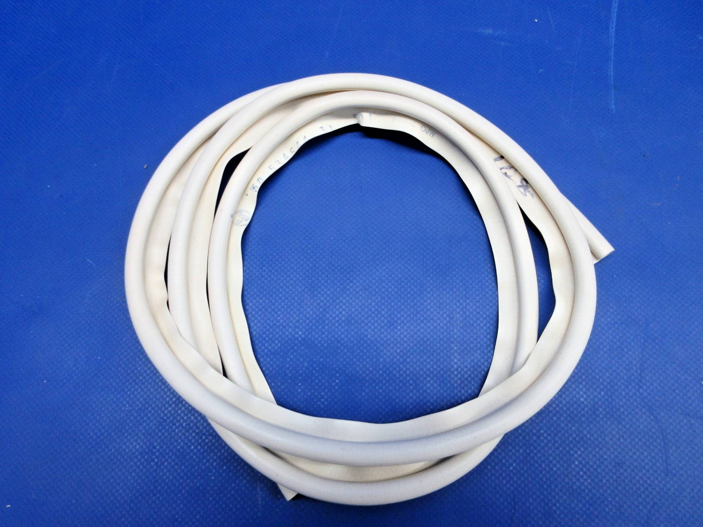 Beech King Air 90/100 Pilot Compartment Window Seal 50-534544-31 NOS (0326-764)1