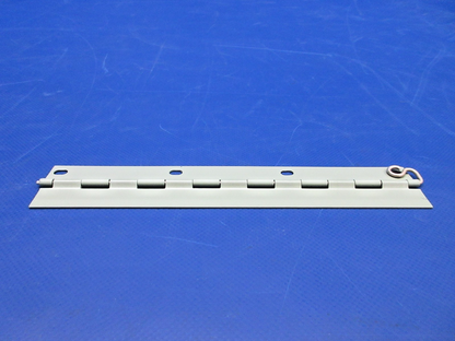Cessna Aileron Hinge P/N 0523816-1 NOS (0326-1001)14