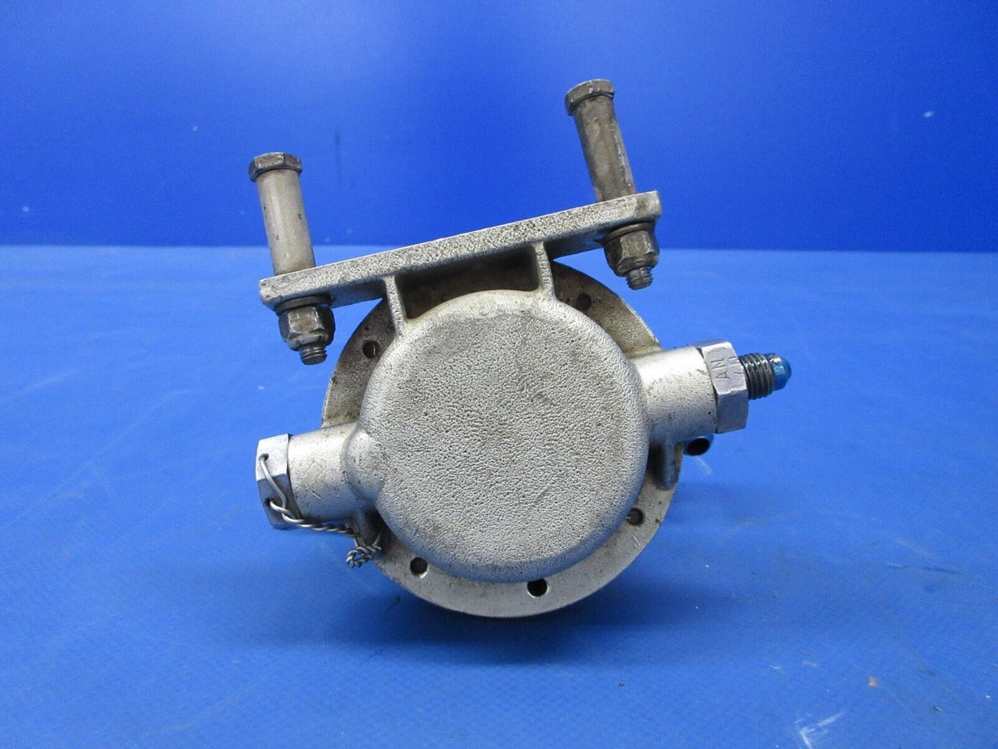 Piper PA-23-235 / 250 AiResearch Turbo Controller P/N 470688-4 (0824-1229)
