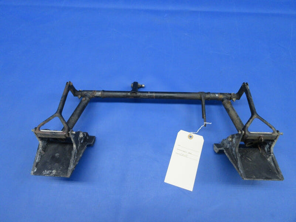 Cessna 150 / 150G Rudder Pedals & Bar Assy FWD P/N 0411526-1 (0624-2100)