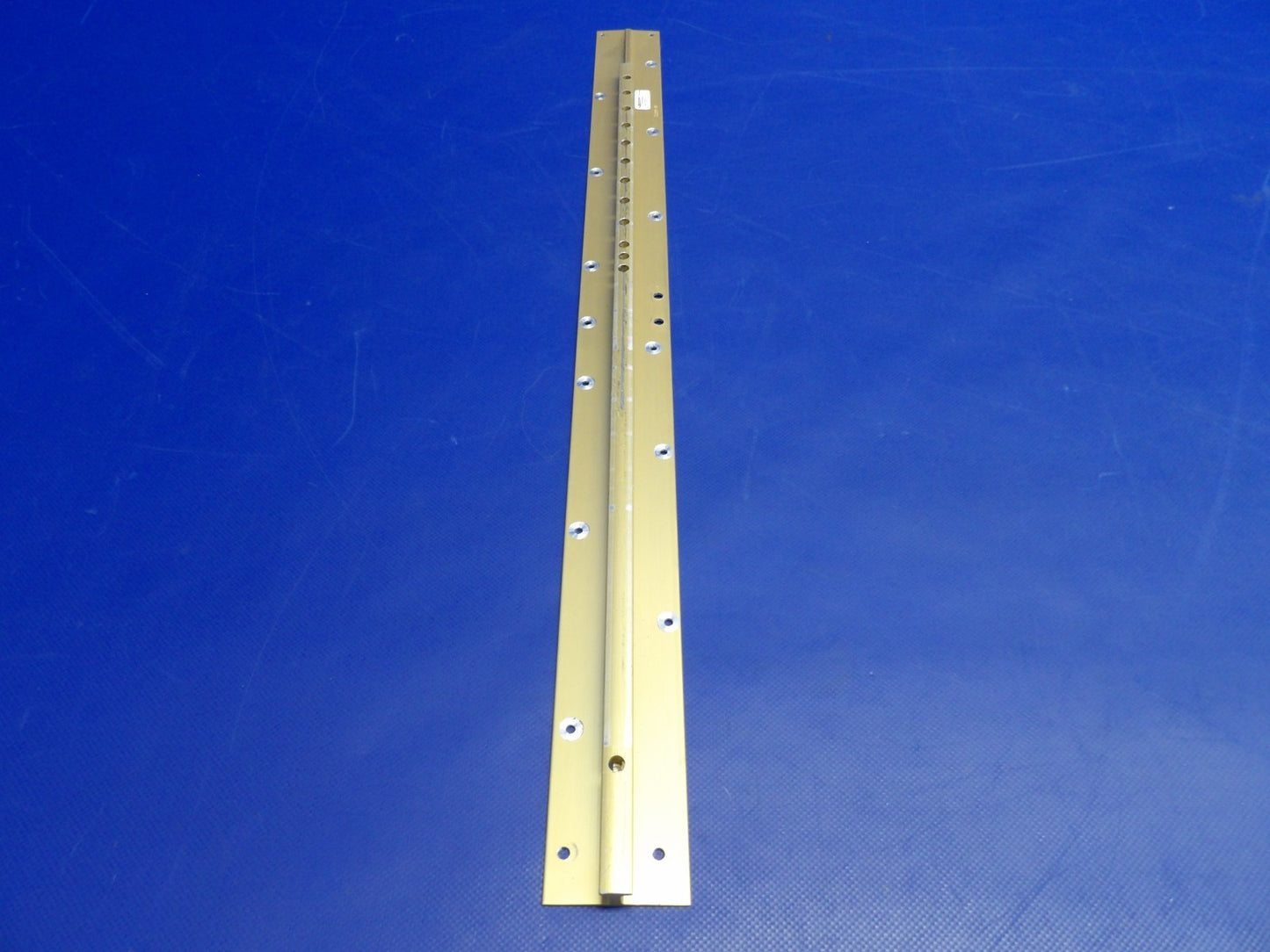 Cessna 172RG McFarlane RH INBD/LH OTBD Seat Rail P/N MC2414002-2 (0626-1491)7