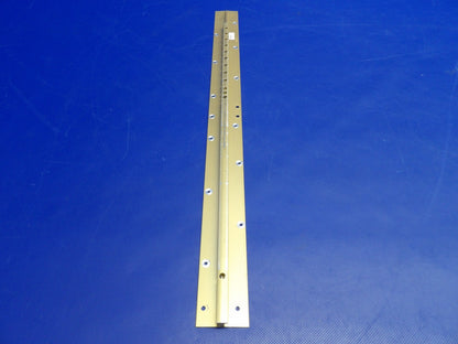Cessna 172RG McFarlane RH INBD/LH OTBD Seat Rail P/N MC2414002-2 (0626-1491)7