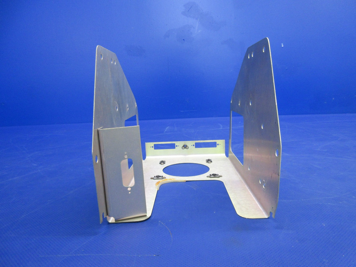 Cirrus SR22 Radio Module Center Console Panel FWD P/N 12707G, 127027G (0926-838)2